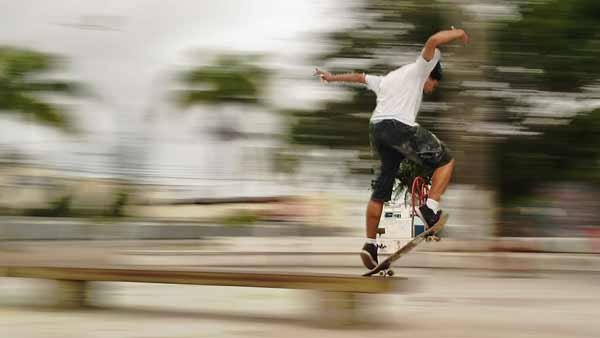 Skateboard Nollie