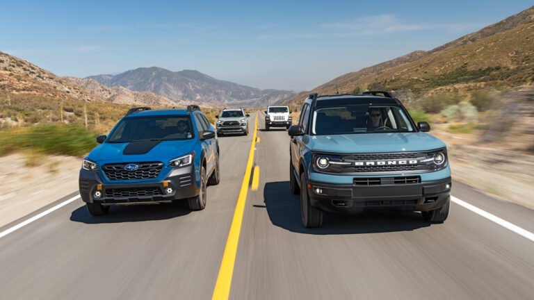 2021 Jeep Wrangler Vs 2021 Ford Bronco Sport