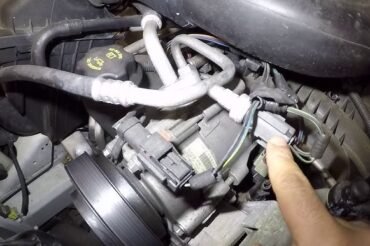 Jeep Ac Problems: Uncover Solutions and Expert Tips