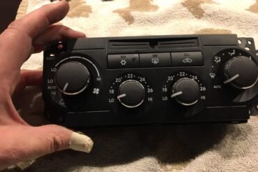 2005 Jeep Grand Cherokee Dual Climate Control Problems: Quick Fixes