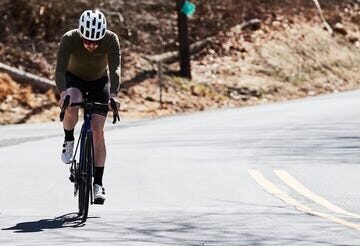 Can Cycling Cause Stomach Pain? Shocking Truth Revealed!