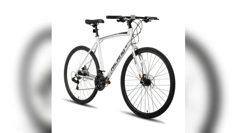 How Many Gears Does the Hiland 700C Road Bike Have?