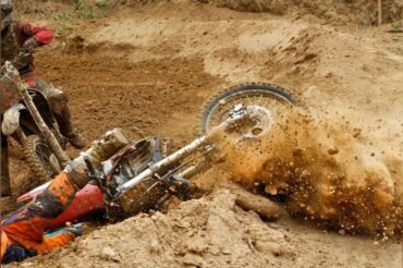 What are Common Motocross Injuries? Essential Risks Explained