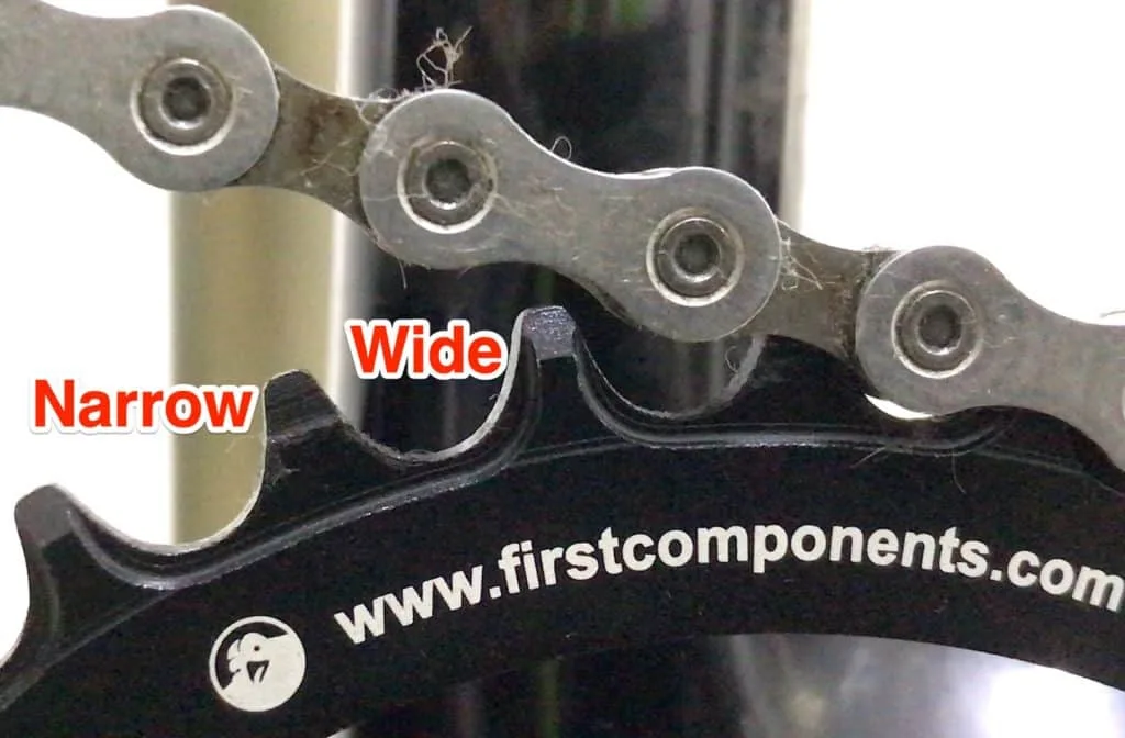 1x narrow-wide chainring close-up