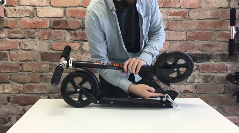 adult scooter won't unfold