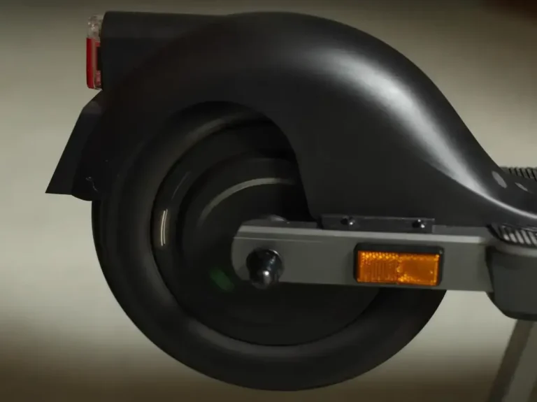 Apollo Air brake light problem