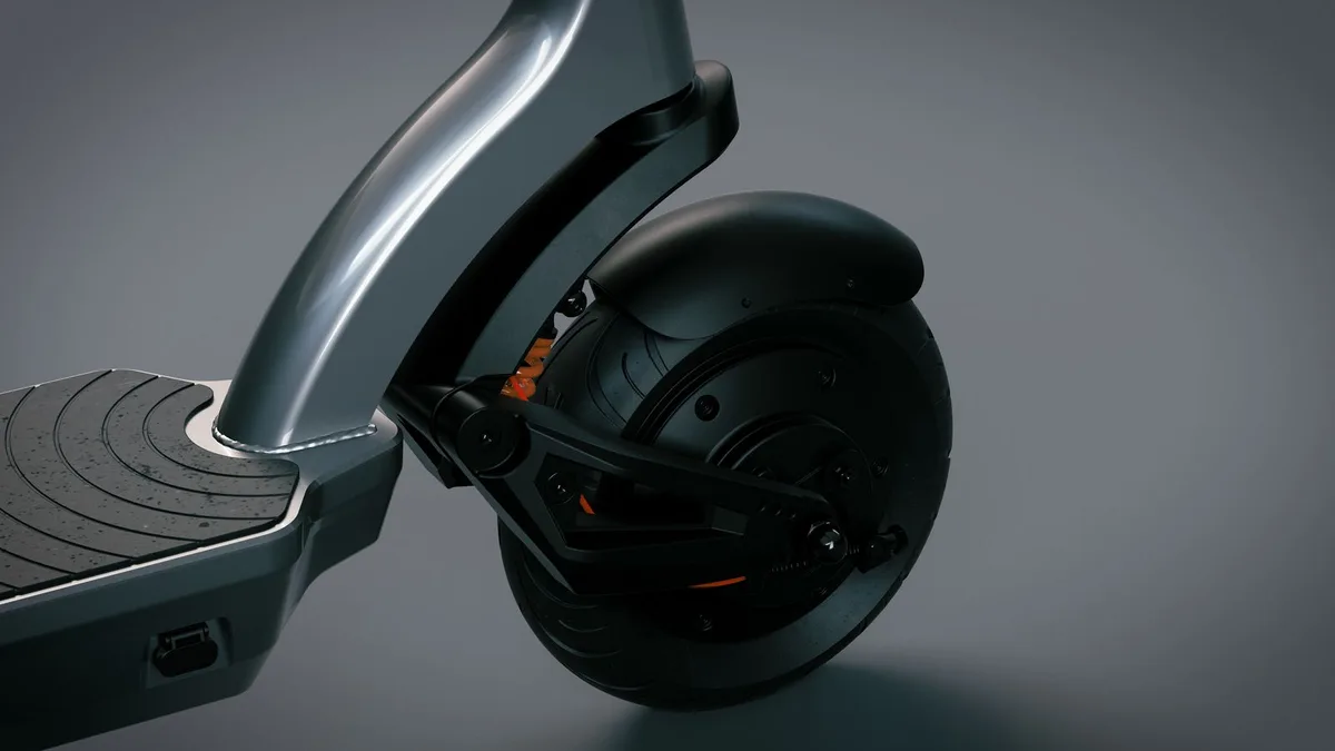 Apollo City flat tire