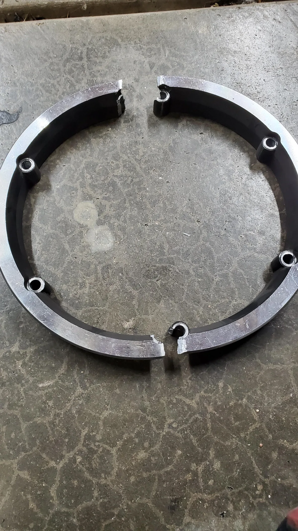 Apollo City split rim disassembly