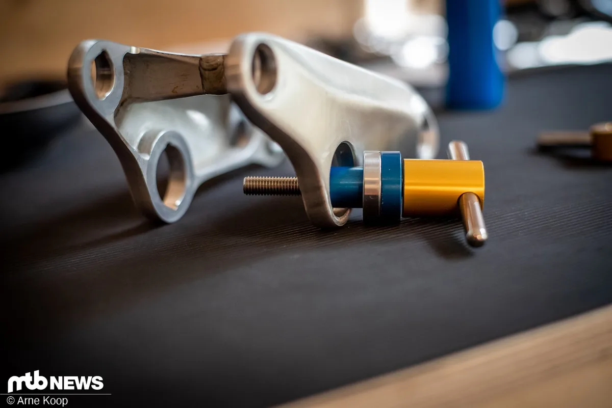 bearing press tool