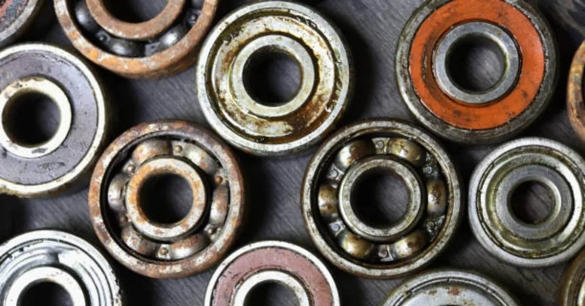 Blind skateboard bearings rusty