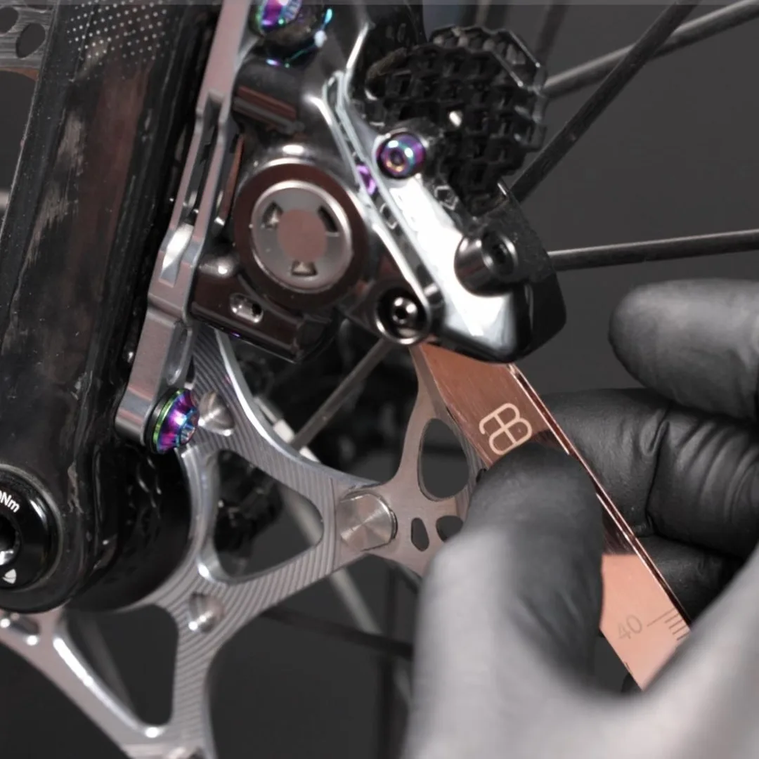 brake caliper alignment