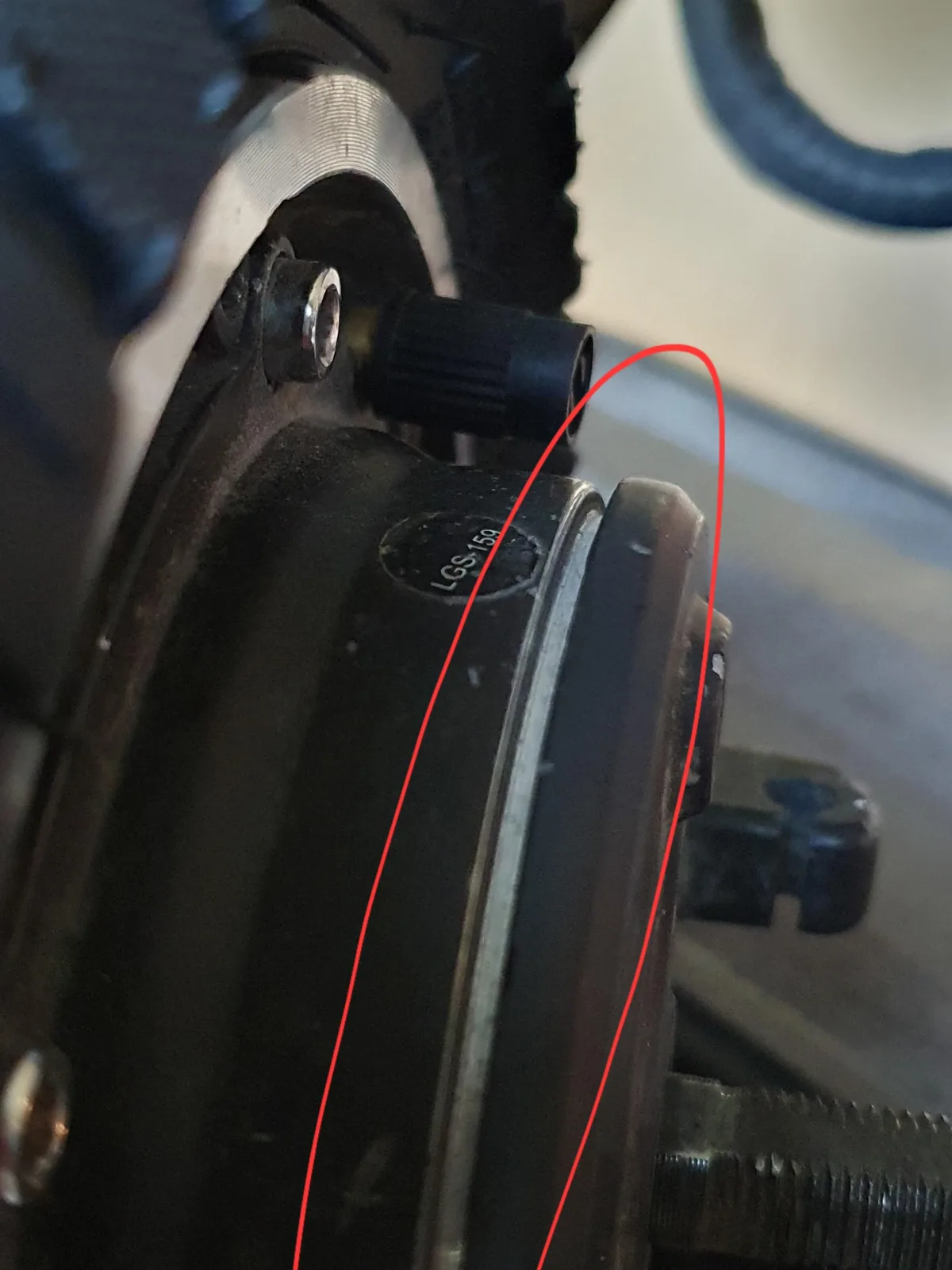 brake pad clearance