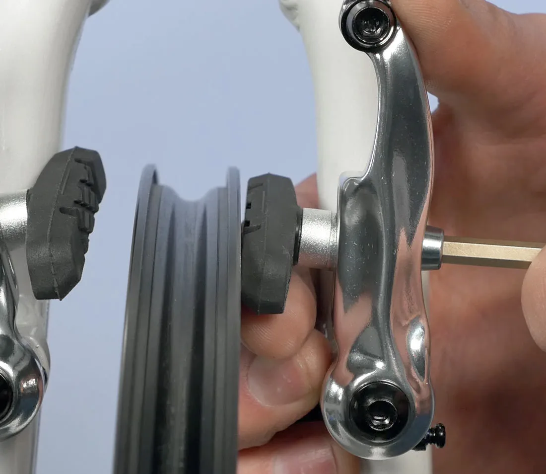brake pad toe-in