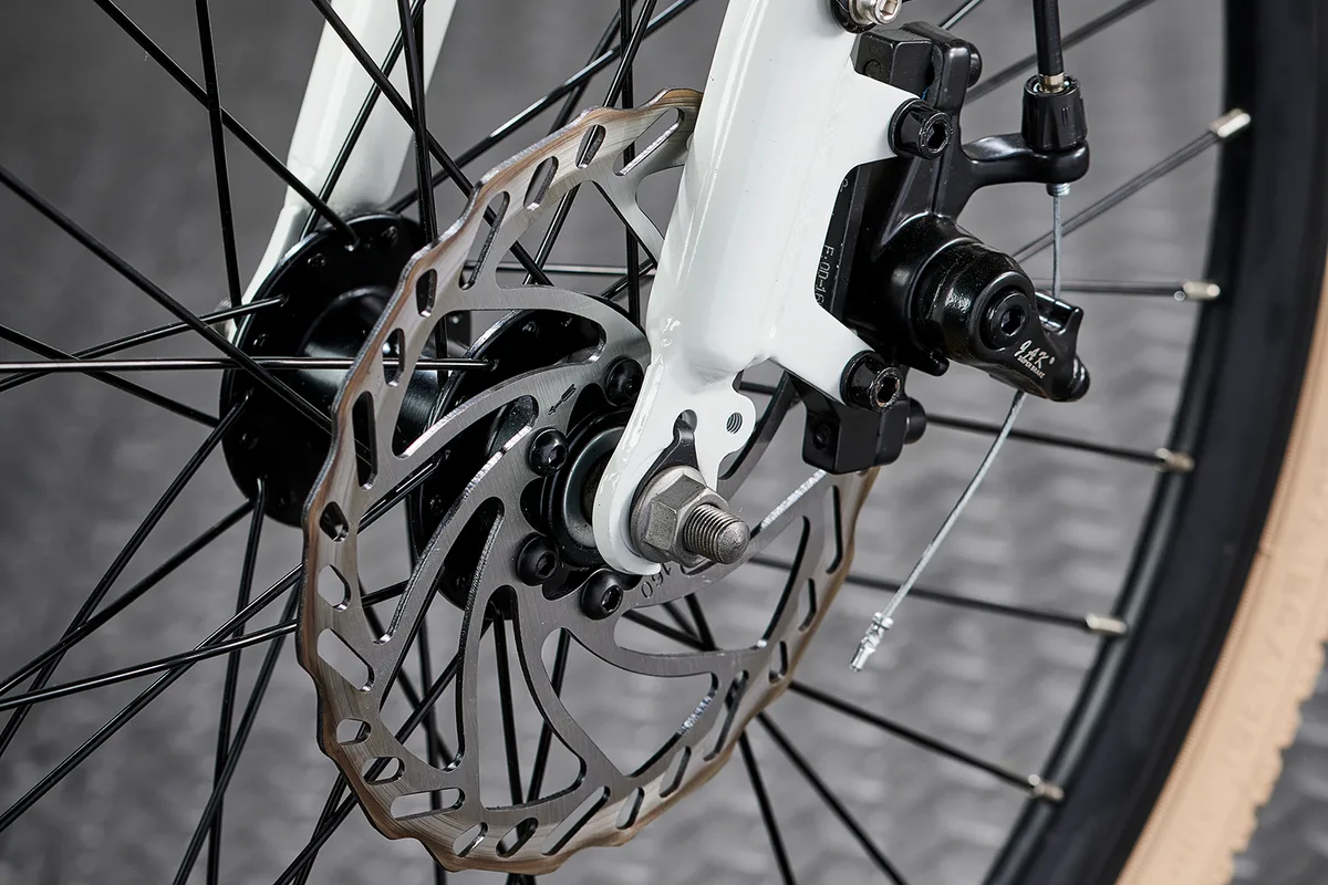 Cannondale Trail 5 disc brakes rubbing