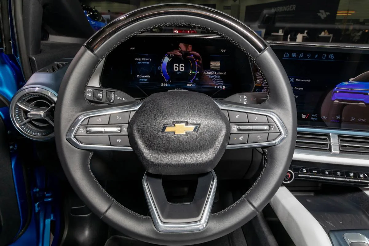 Chevrolet Equinox steering problem