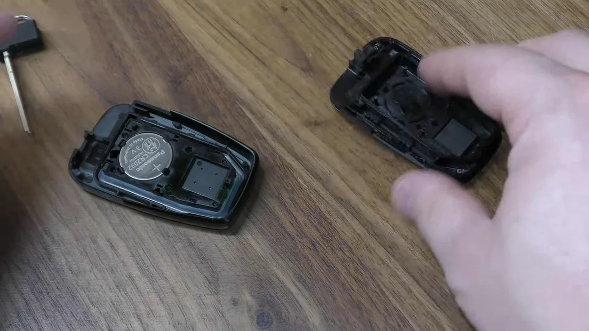 CR2032 battery