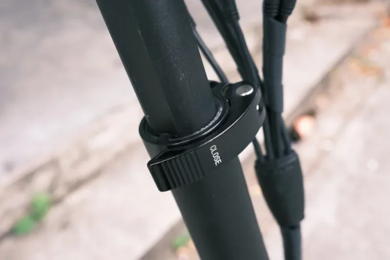 electric scooter stem wobbling