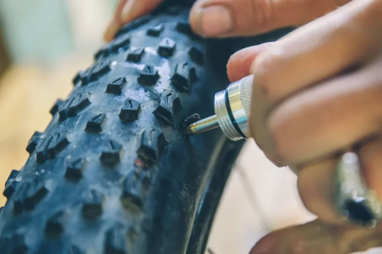 electric scooter tubeless tire leaking
