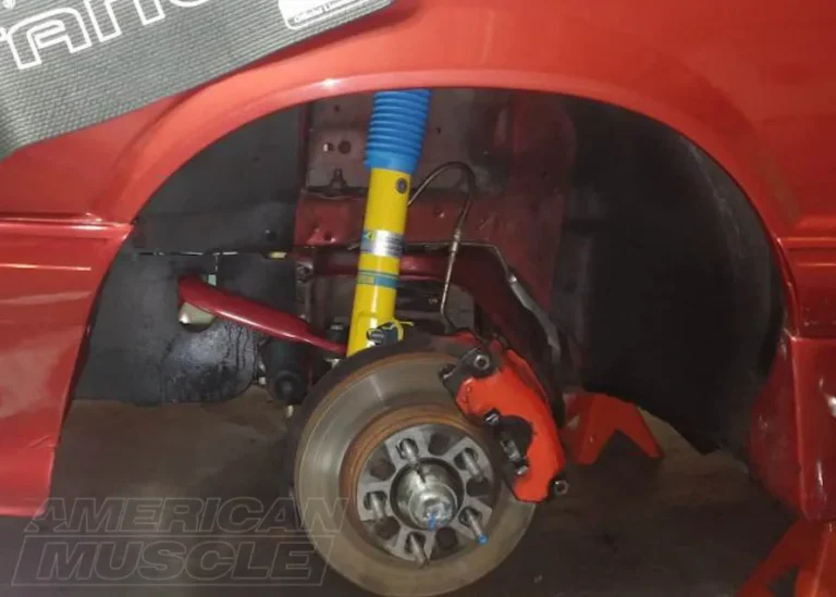 Ford Mustang suspension noise