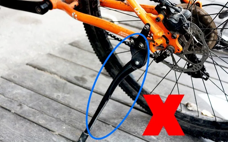 loose bicycle kickstand