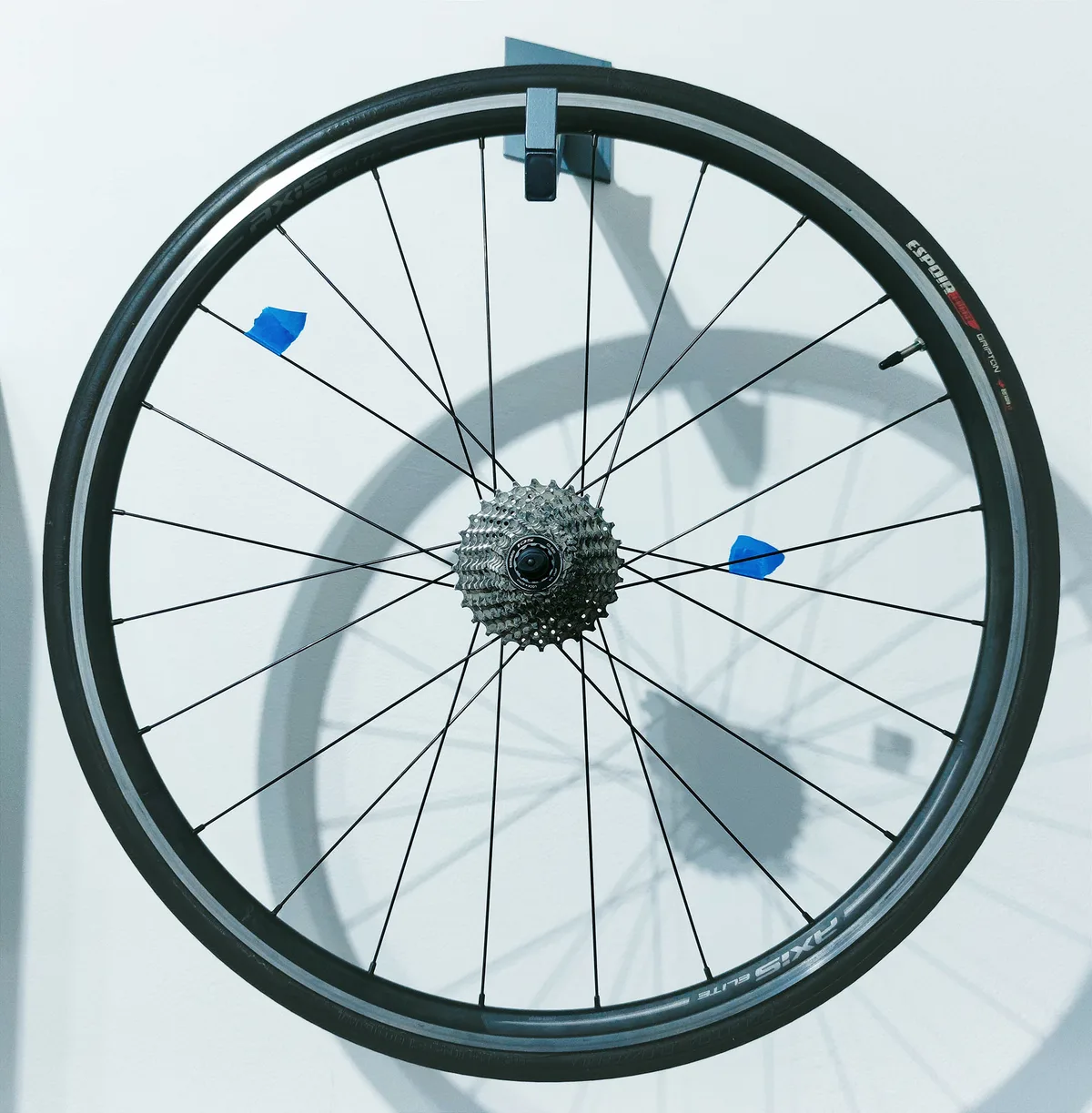 mountain bike spokes loose