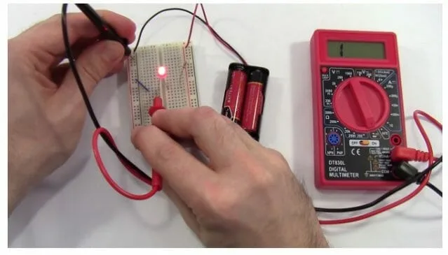 multimeter continuity test button