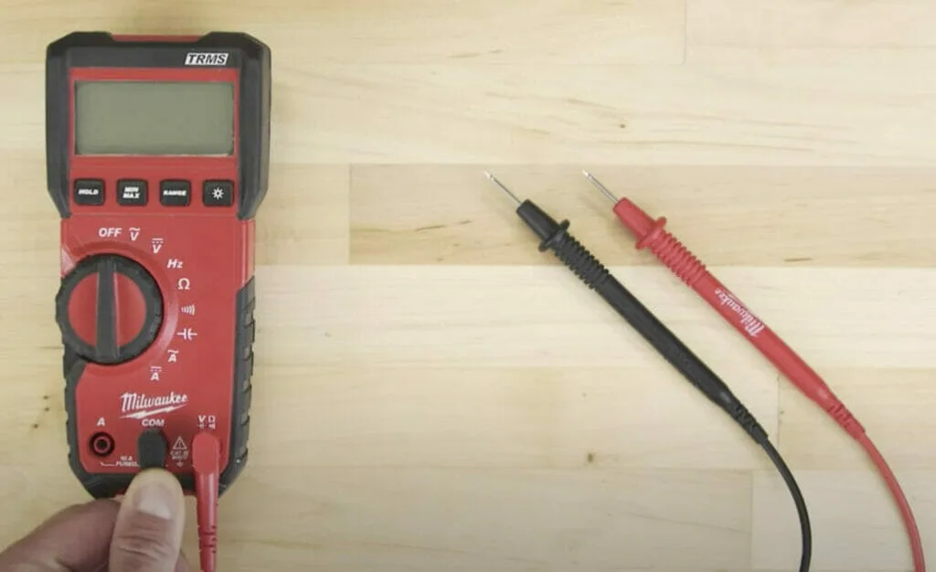 Multimeter testing charger output
