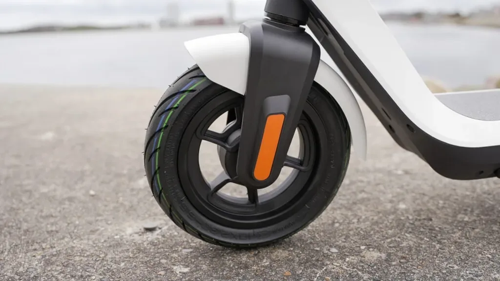 NIU KQi2 Pro front tire
