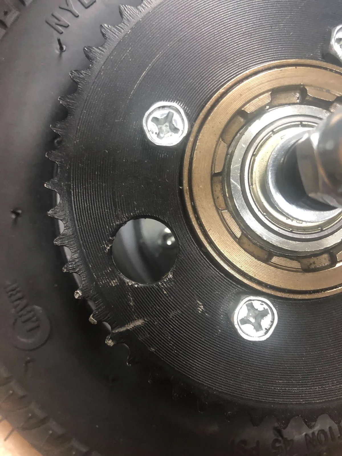 Razor E300 rear wheel problem