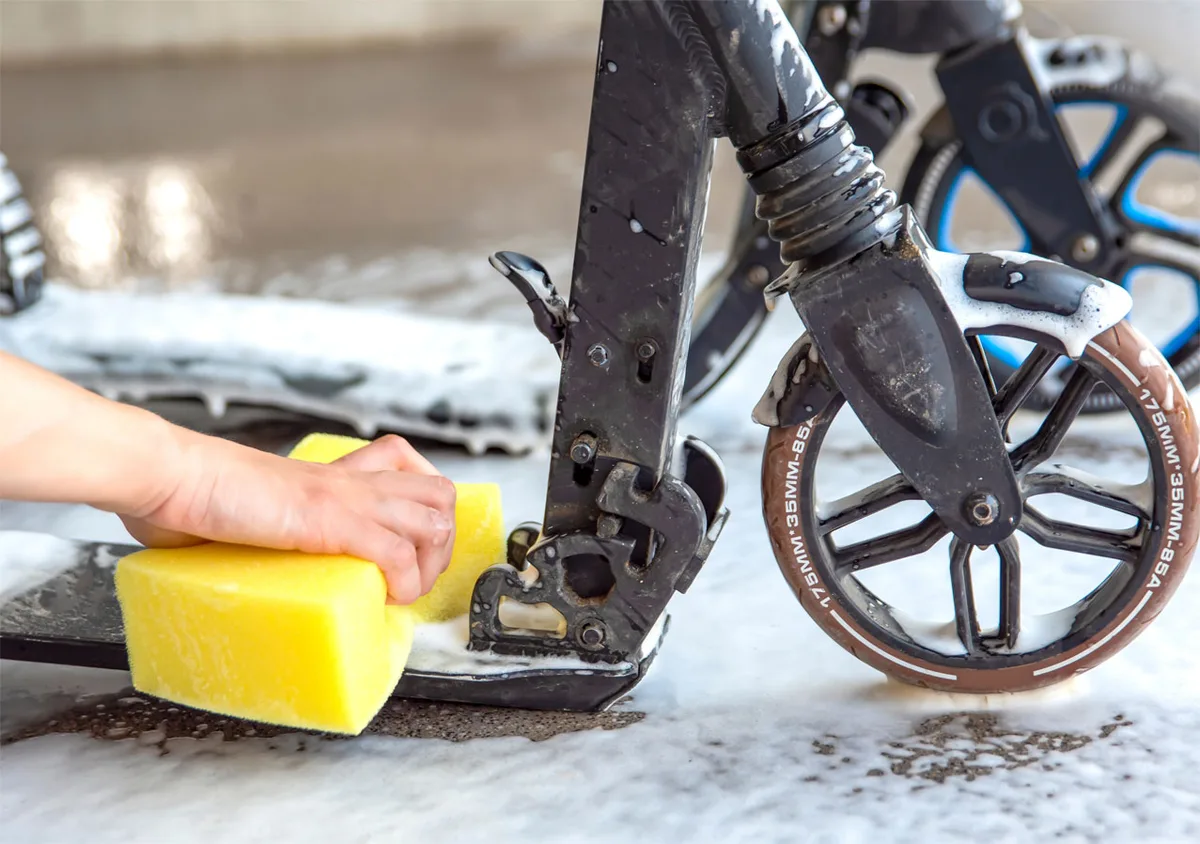 Razor scooter hinge stuck fix
