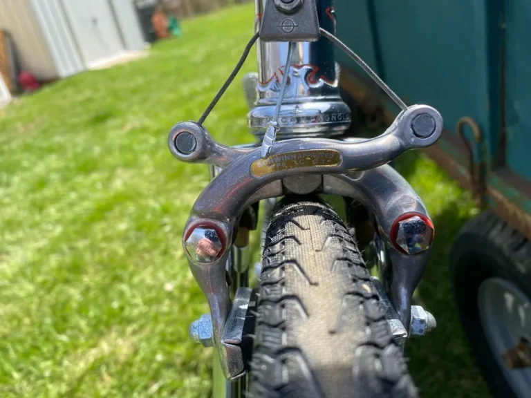 road bike tire alignment problem