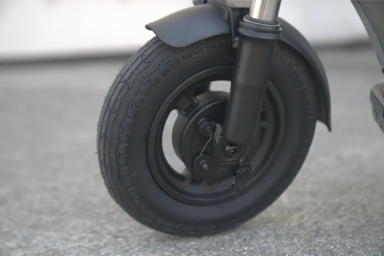 Segway Ninebot Max G2 flat tire