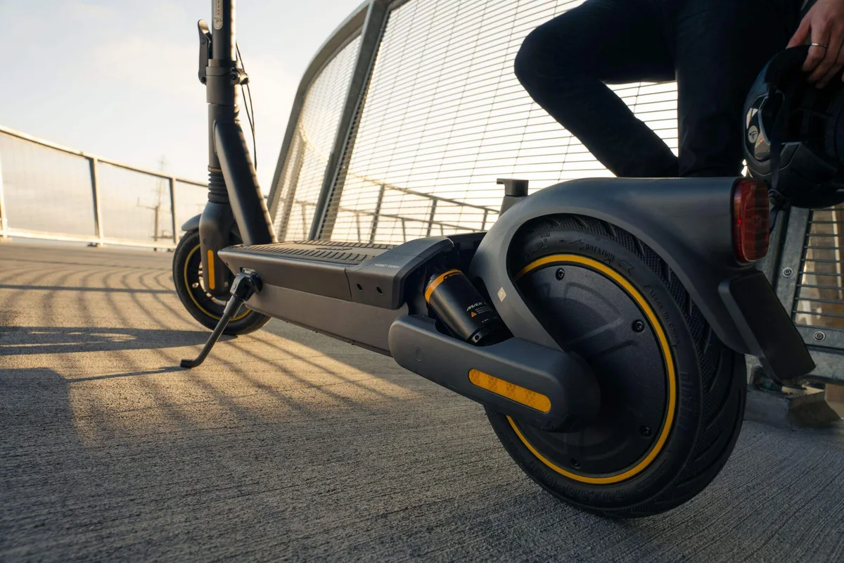 Segway Ninebot Max G2 not charging