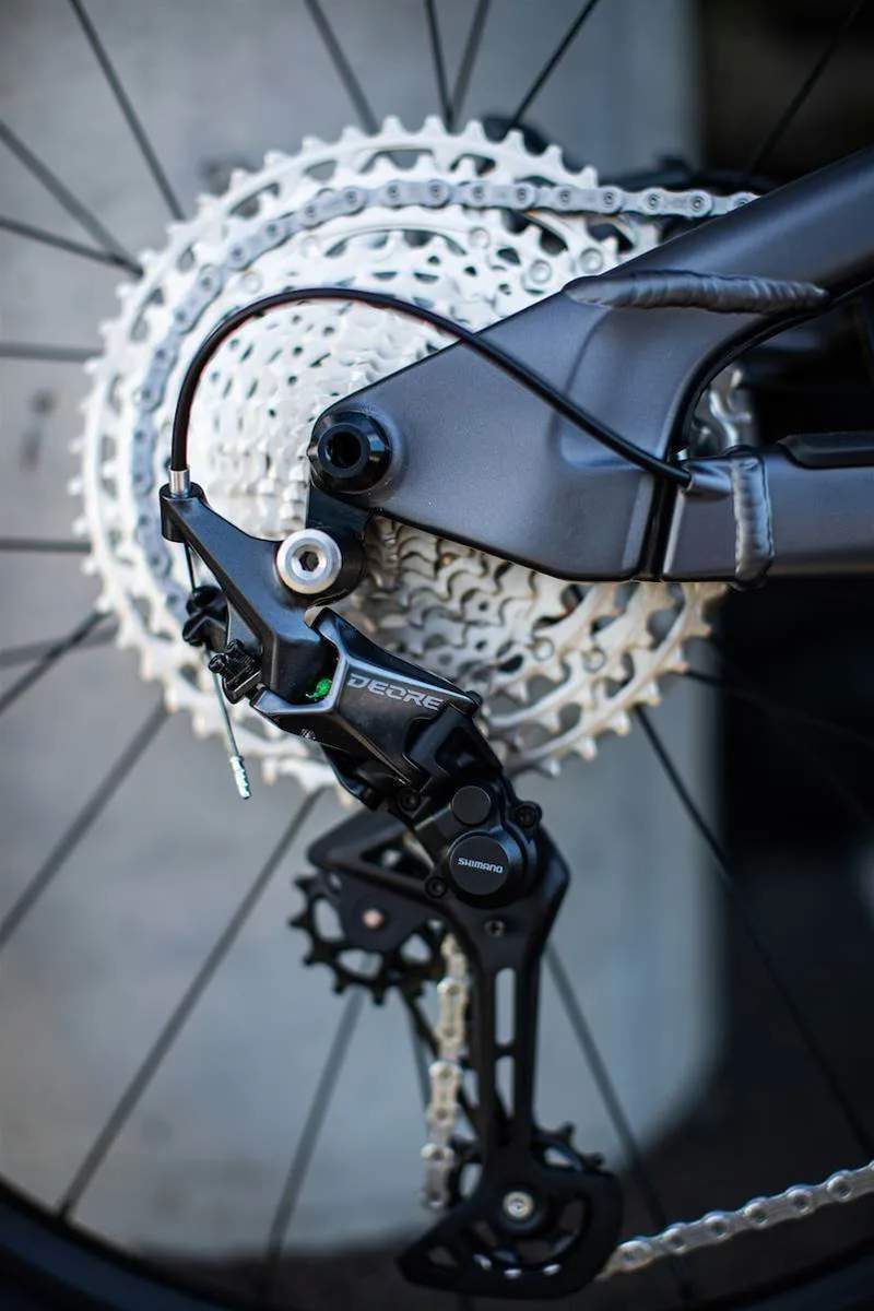 Shimano Deore M6100 clutch derailleur