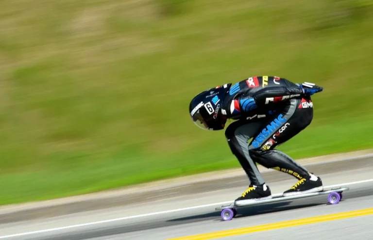 skateboard speed wobble problem