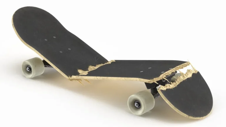 skateboard tail breaking