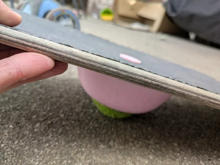 skateboard wheels not aligned