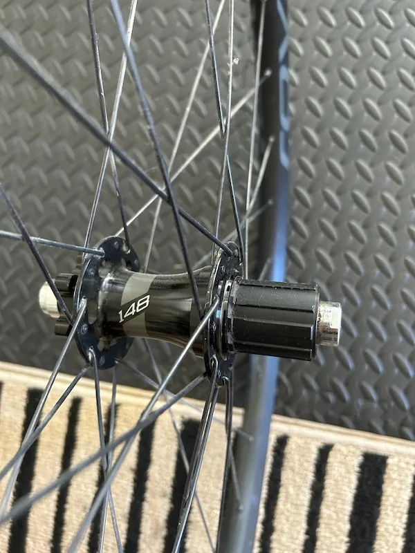 Specialized Allez wheel bearing problem