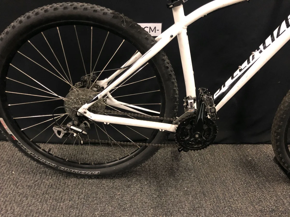 Specialized Rockhopper front wheel problem