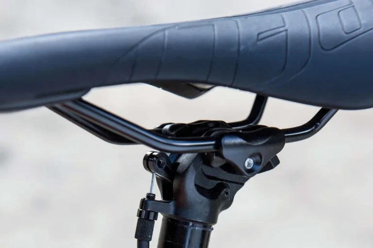 Specialized Rockhopper seat post slipping