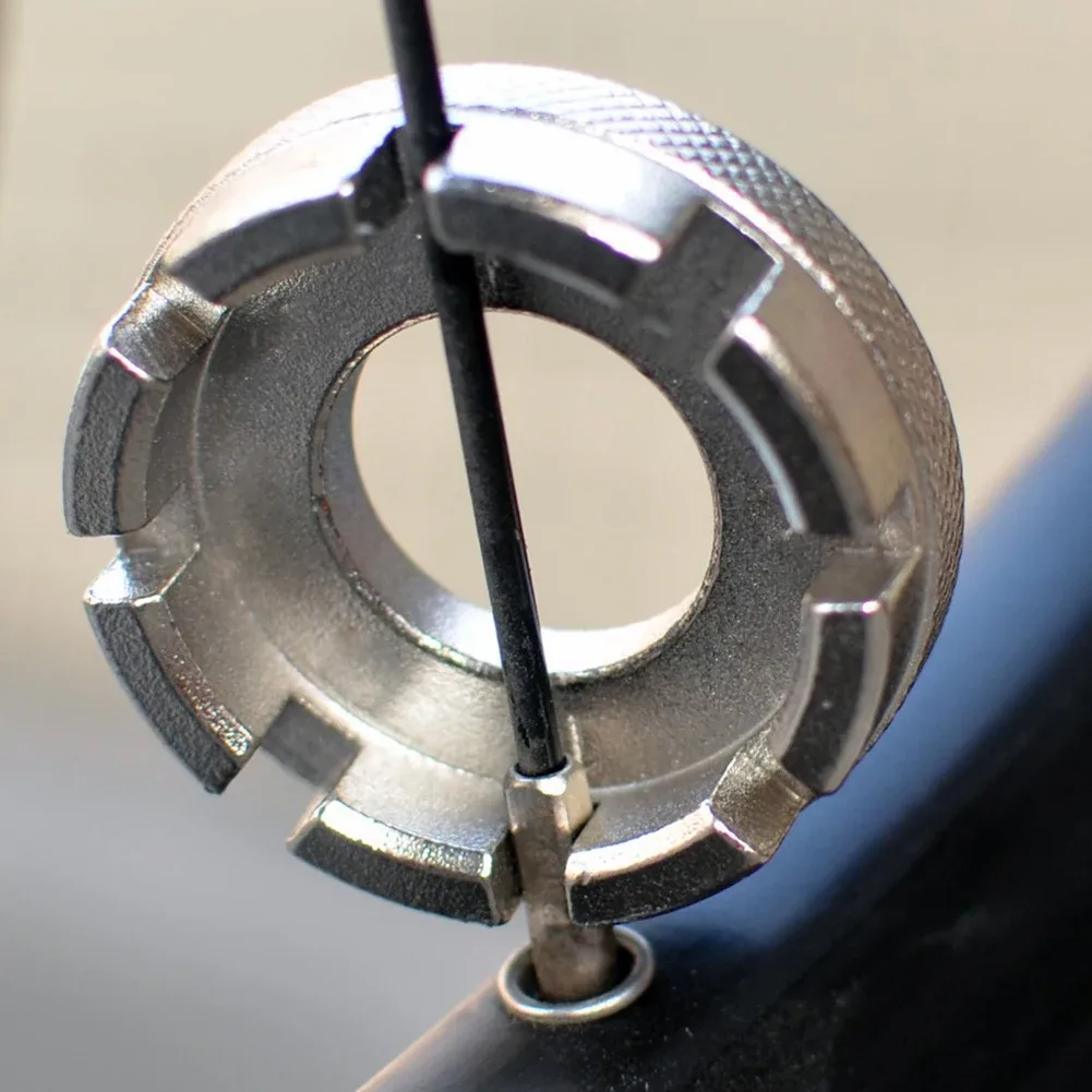 Spoke nipple