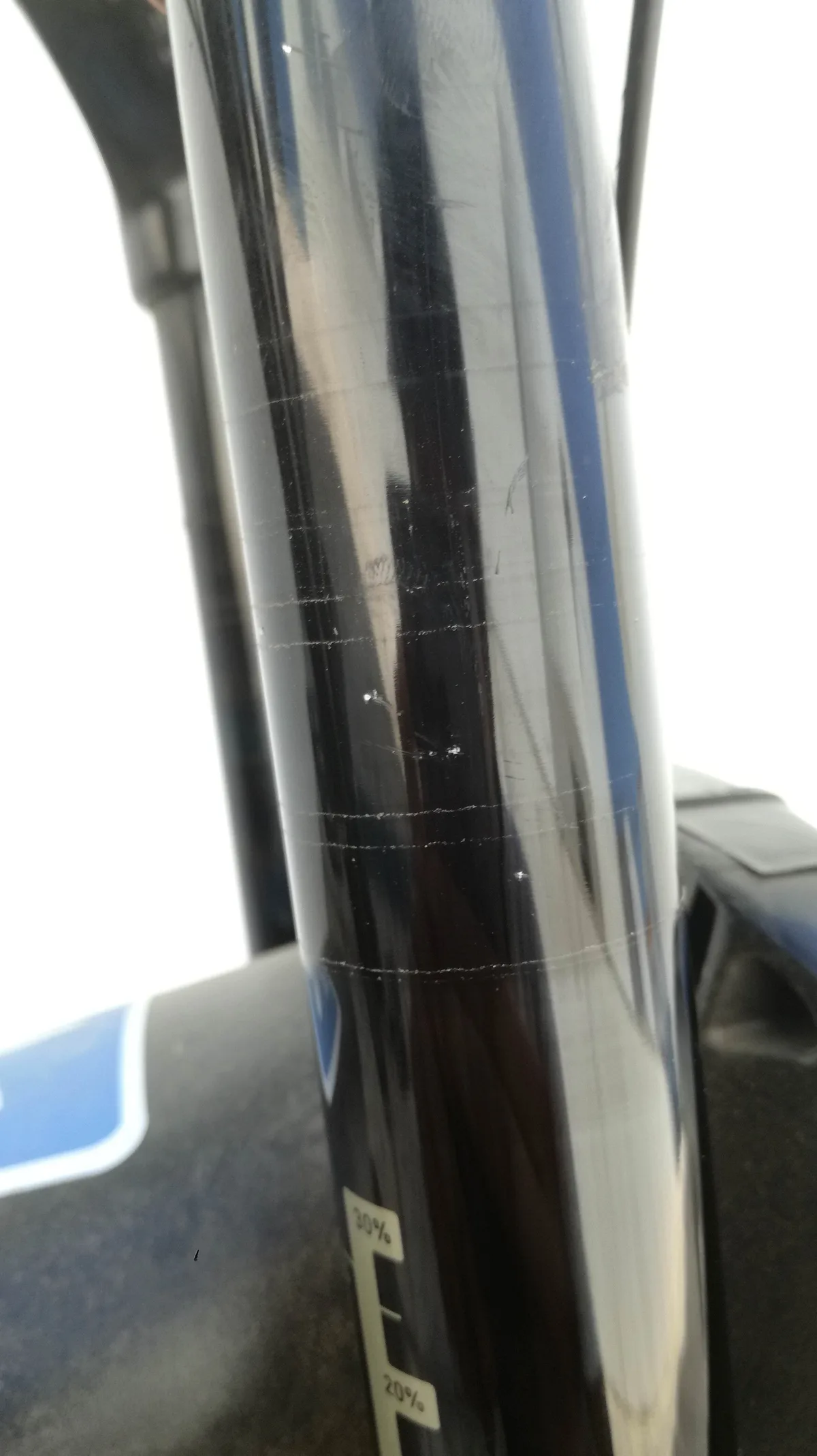 Stanchion scratches