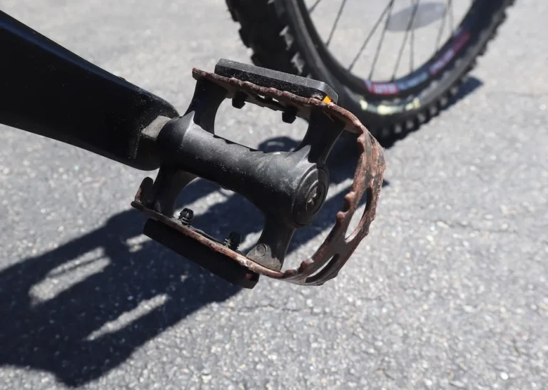 unicycle pedal loose