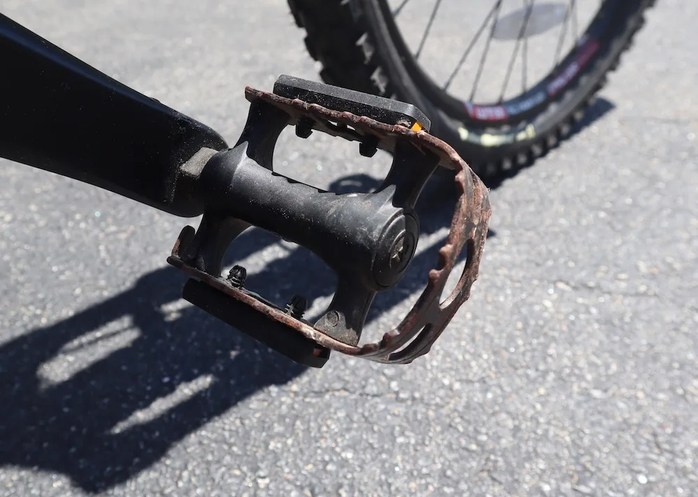 unicycle pedal loose