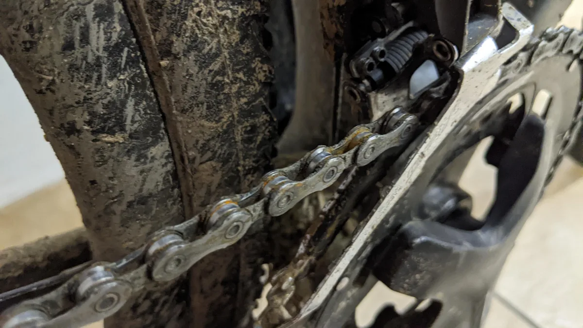 waxed vs wet lube chain comparison