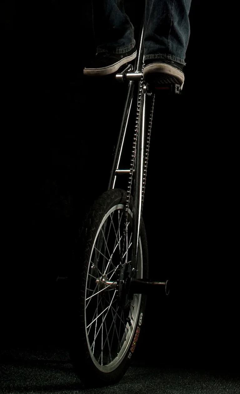 what size unicycle is best for tall riders