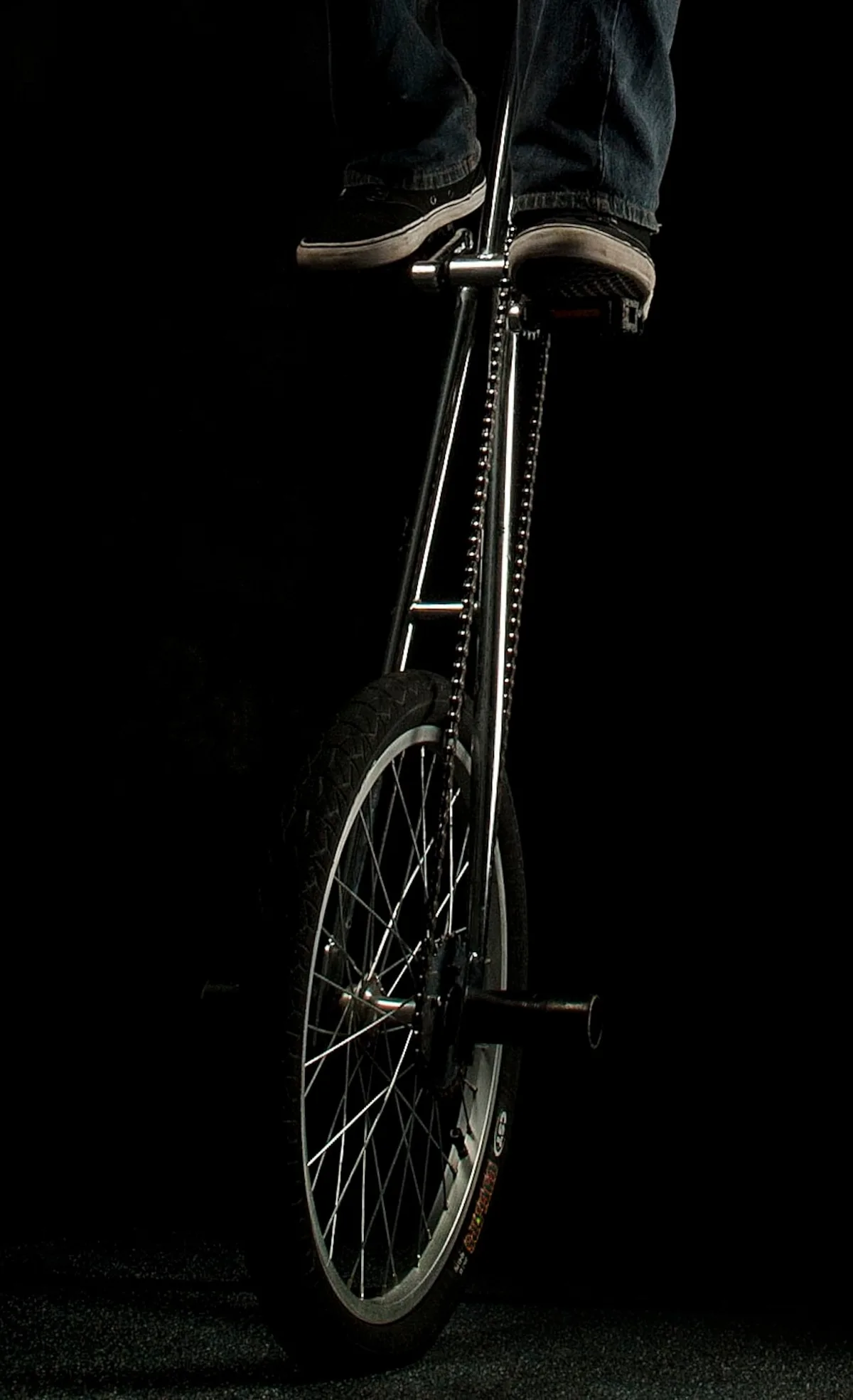 what size unicycle is best for tall riders