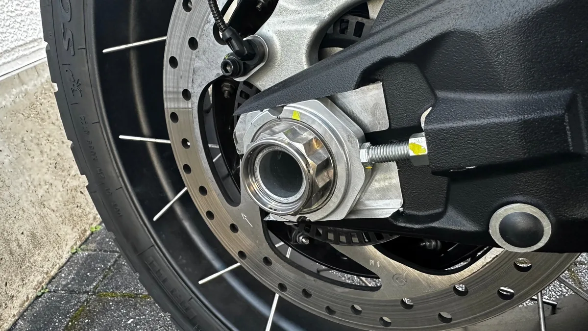 wrench tightening scooter axle nut